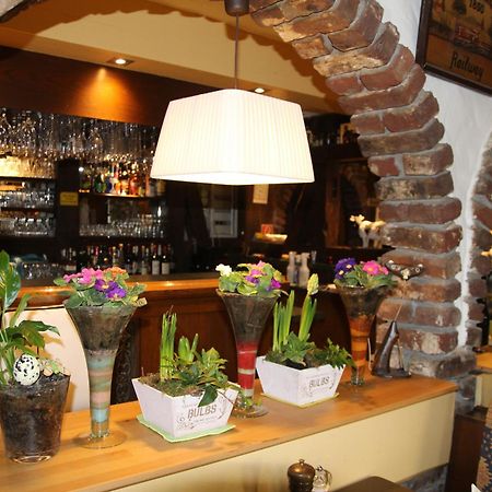 Grillglut Hotel Арнсберг Екстериор снимка
