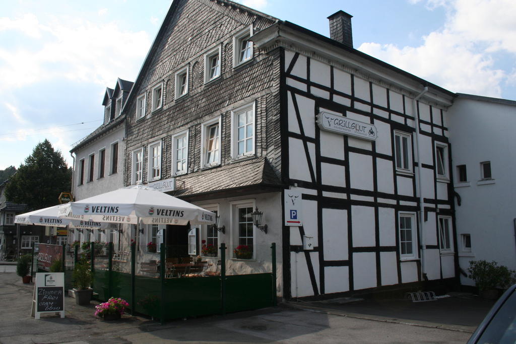 Grillglut Hotel Арнсберг Екстериор снимка